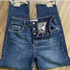 Zara jeans. Size 6. True to size.